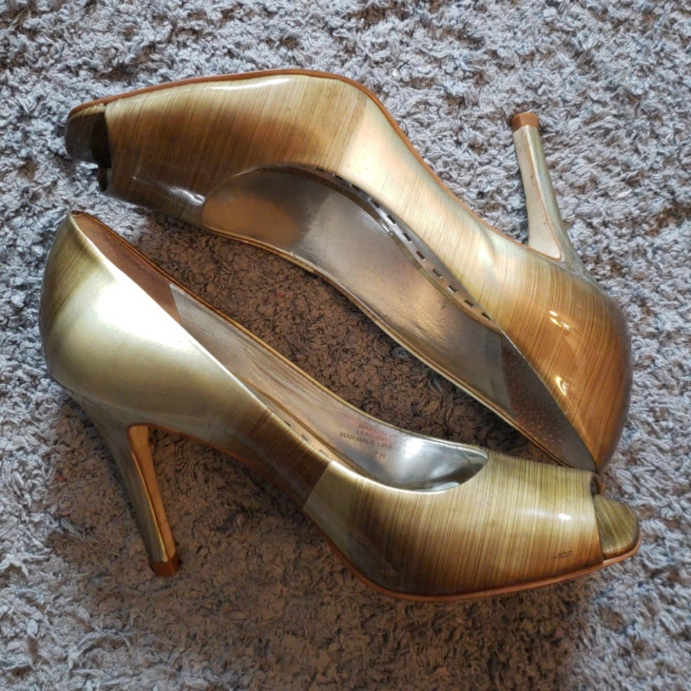 Gianni Bini Metallic Peep-Toe Pumps - Picture 2 of 4